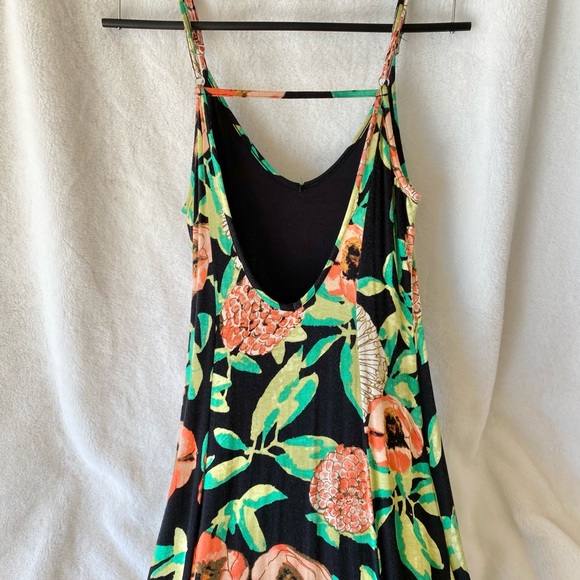June and Hudson Floral Maxi Dress Size Small NWT - Picture 5 of 6